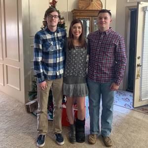 Meet your Posher, Kim